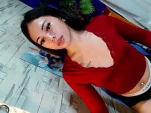 urpinay_girl01's webcam