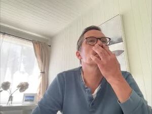 usablemale's webcam