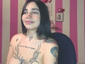 val_bardot1's webcam