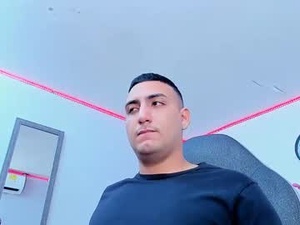 valentinhot_19's webcam