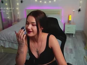 velvet_sin's webcam