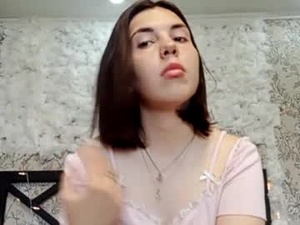 velvetsyn's webcam
