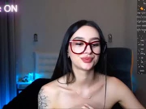 veronica_larson's webcam