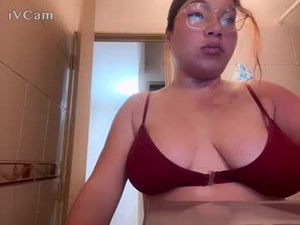 vicky_264005's webcam