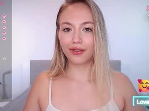 vickyblondi's webcam