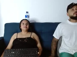 vicno_couple's webcam