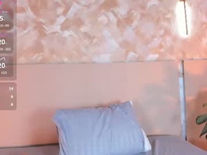 victoria_monroue's webcam