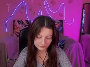 vikky_foxy's webcam