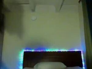 violet_kitty_2's webcam
