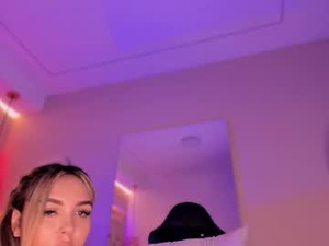 violeta_abel's webcam
