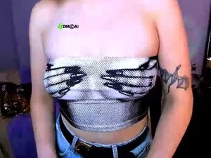 vivian_min's webcam