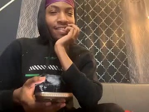 vonnieeb2x's webcam