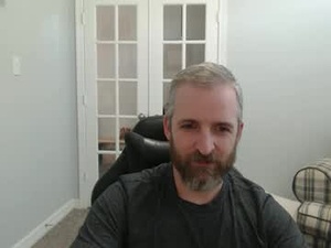 want2makeyouhappy06's webcam