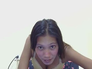 wetpetitechix's webcam