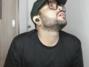 whispers_caplan's webcam