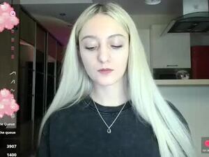 white_liilly's webcam