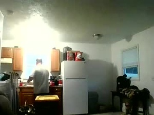 whiteboyguidx's webcam