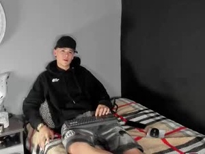 whiteman_0's webcam