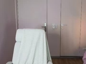 whiteskyy_'s webcam