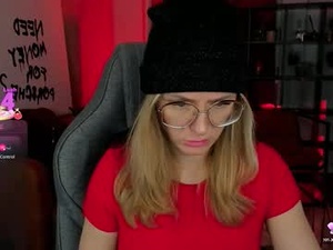 whitneypunnch's webcam