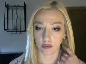wild_silk_desire's webcam