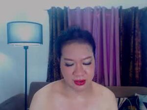 wildasianhugedickx's webcam