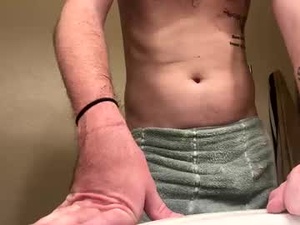 xgirthonlyx's webcam