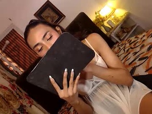 xia_harper's webcam