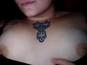 xsweetxgirl27x's webcam