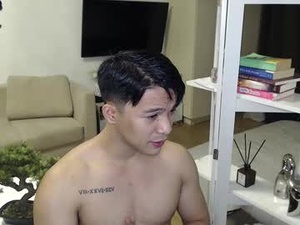 xxasianexploderxx's webcam