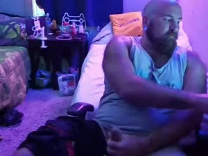 xxx_bigfoot_xxx's webcam