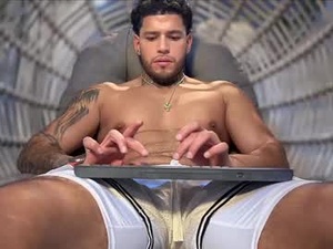 yamp_bigcock's webcam