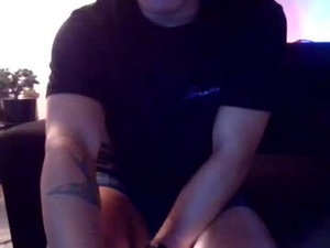 yerengomar1's webcam