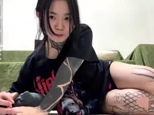 your_ghoul's webcam
