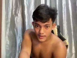 your_naughty_ken's webcam