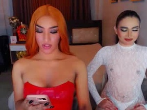 yourasian_cherryfaux's webcam