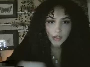 yourdina's webcam