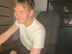 yoursuggarboy's webcam