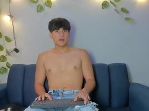 zac_miller33's webcam