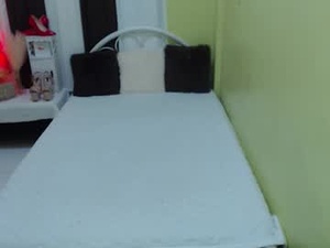 zaeafreakcummer's webcam