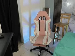 zafina_95's webcam