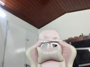 zandra_kiman's webcam