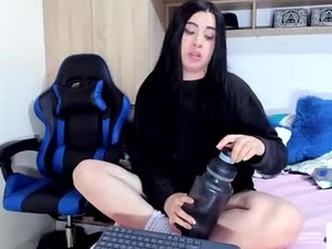 zarella_esmere's webcam