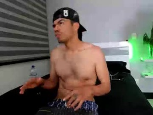 zaynshadow_'s webcam