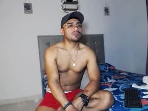 zeussexyhot's webcam