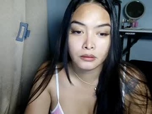 zoeytanyag427's webcam