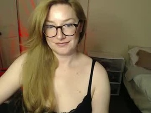 zuzuclaire's webcam