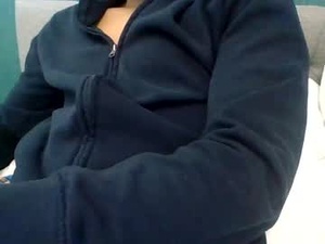 zzdaddy12's webcam